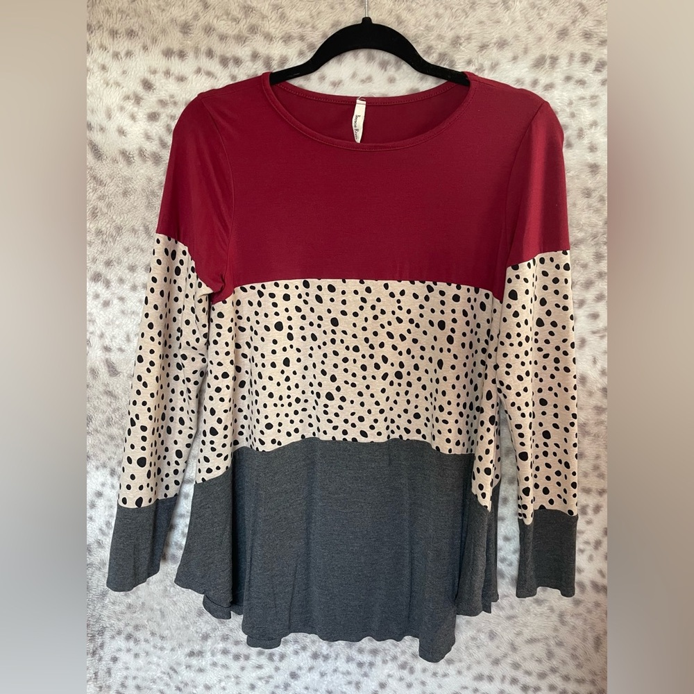 BEESON RIVER COLOR BLOCK TOP